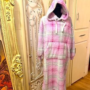 Cozy Pink and Gray Plaid Hooded Blanket Robe